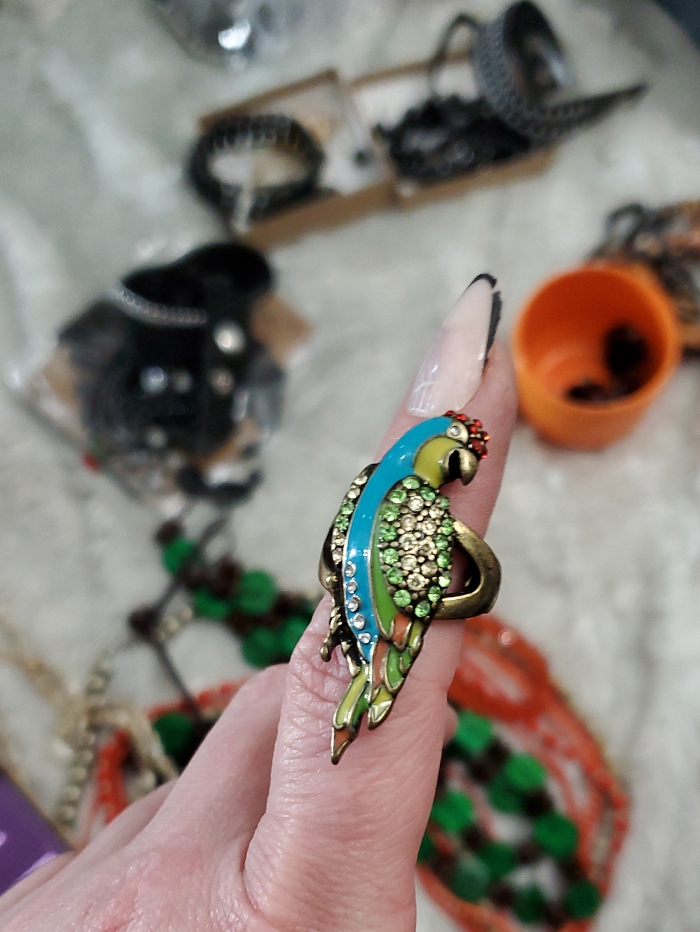 Decorative Parrot Bird Ring Green & Blue